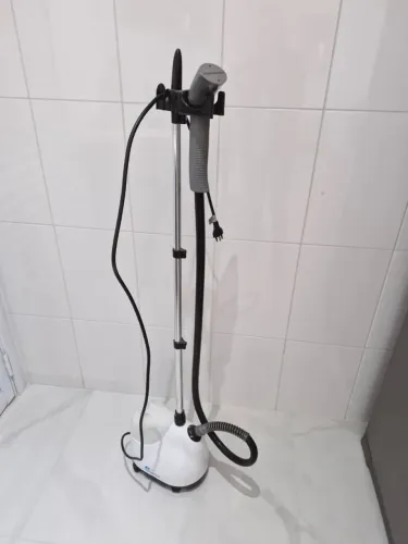 Vaporizador de Roupas Portátil Steamfast