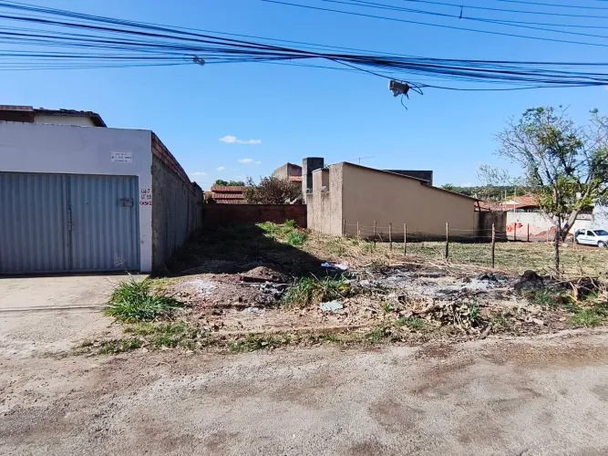 LOTE BALNEÁRIO MEIA PONTE /LICARDINO NEY.