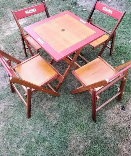 JOGO DE MESA + CADEIRA BRAHMA NOVA