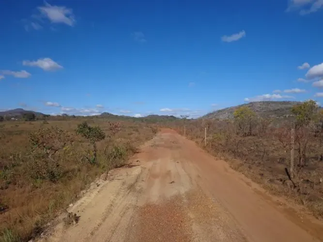 TERRENO A 15KM DE DIAMANTINA COM 30.000M2