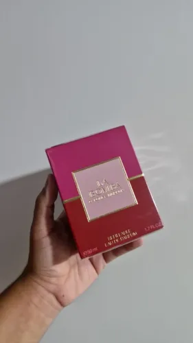 La Bomba, Carolina Herrera