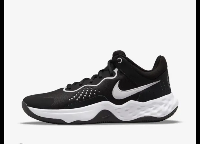 Tênis Nike original  novo 44