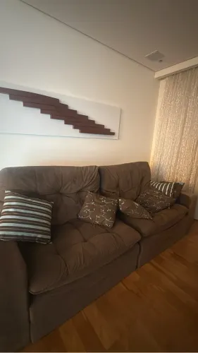 Sofá Marrom 2 Lugares