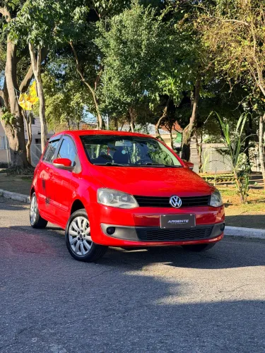 Volkswagen Fox 1.6 MI Total Flex 8V 5P 2013