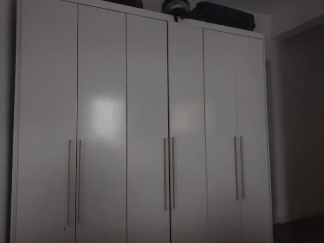 Guarda roupas de casal