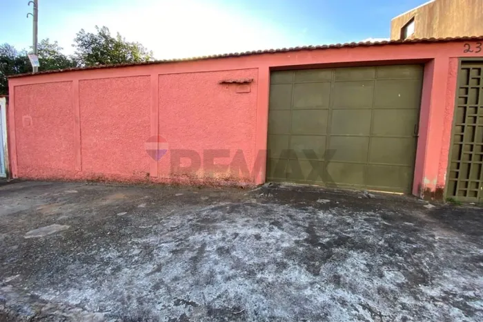 Casa à venda com 2 quartos no Jardim Primavera em Franca -sp