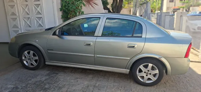 Chevrolet Astra Sed. Advant. 2.0 8V MPFI Flexp. 4P 2007