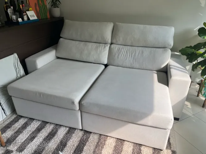 Sofa retrátil 4 lugares cinza claro