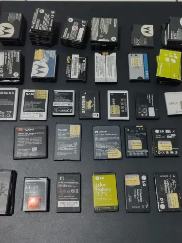 Baterias originais para celulares Antigo Vintage 80 Cada uma