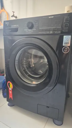 Máquina de lavar - Midea Preta impecável
