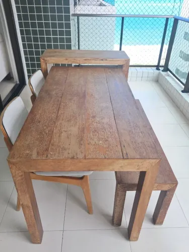 Mesa madeira maciça eucalipto + aparador + banco + 2 cadeiras