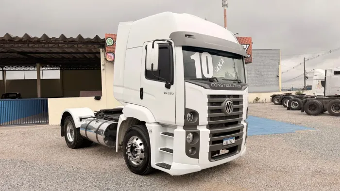VW CONSTELATTION 19-320 2010 4x2 IMPECÁVEL MOTOR NOVO