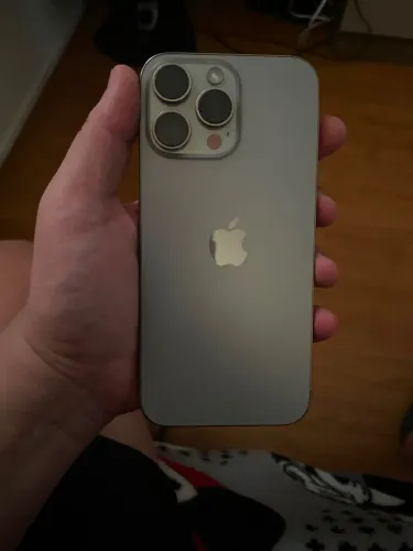 iPhone 16 pro max 256gb
