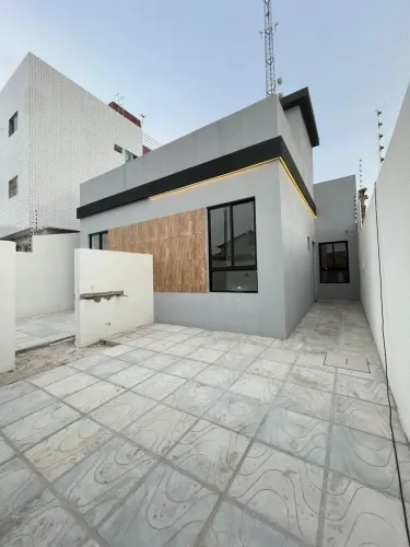 Clau/ Casa próximo a Josefa Taveira com documentação inclusa