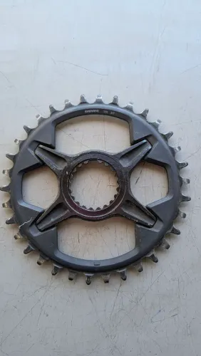 COROA SHIMANO M8100 34T semi nova 