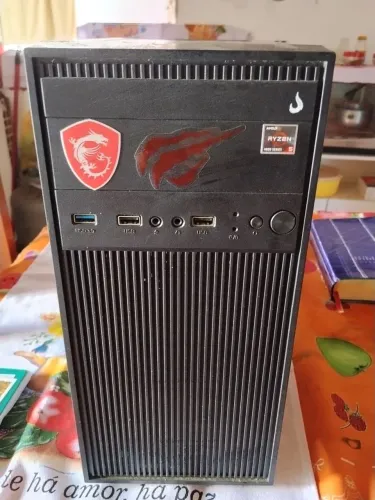 Gabinete ? novo