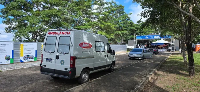 AMBULÂNCIA PARA EVENTOS,CAMA HOSPITALAR, E CADEIRA DE RODAS ALUGUEL