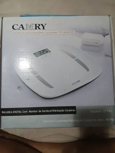 Balança digital de bioimpedancia- 180kgs Marca CAMRY- Modelo:EF741- PARA 12 usuários 