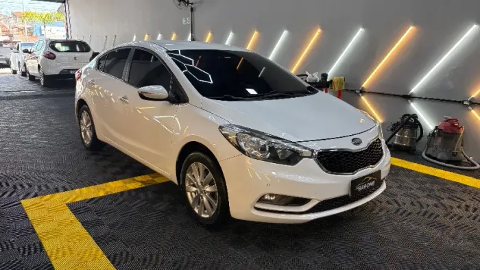 Kia Motors Cerato 1.6 16V Flex Aut. 2016