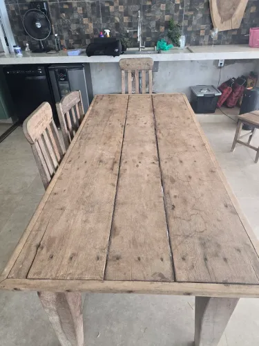 Mesa de jantar 6 a 8 lugares - rústica