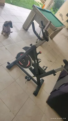 Bicicleta ergométrica Odin Fit PACE 3000 + brindes