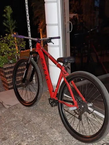 Bicicleta aro 29 colli