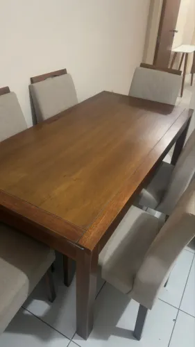 Mesa de Jantar Armazém tok&stok com 6 cadeiras