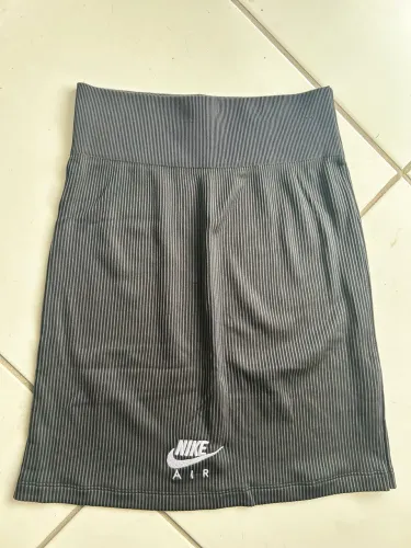 Saia NIKE original 