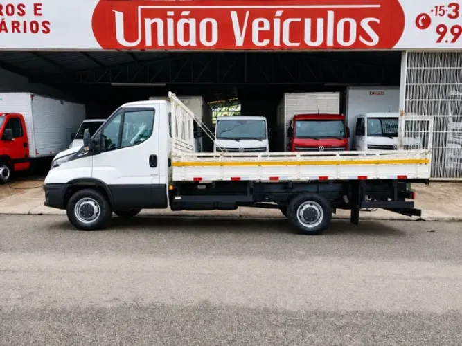 Iveco Daily 45-180 Hi-Matic + Carroceria