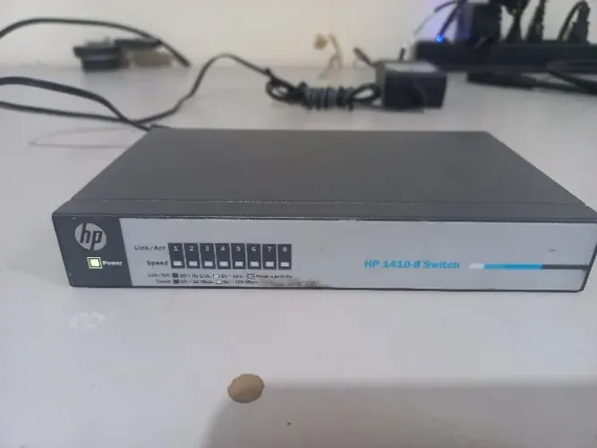 Switch 8 Portas 10/100 Mbps HP 1410-8 J9661A