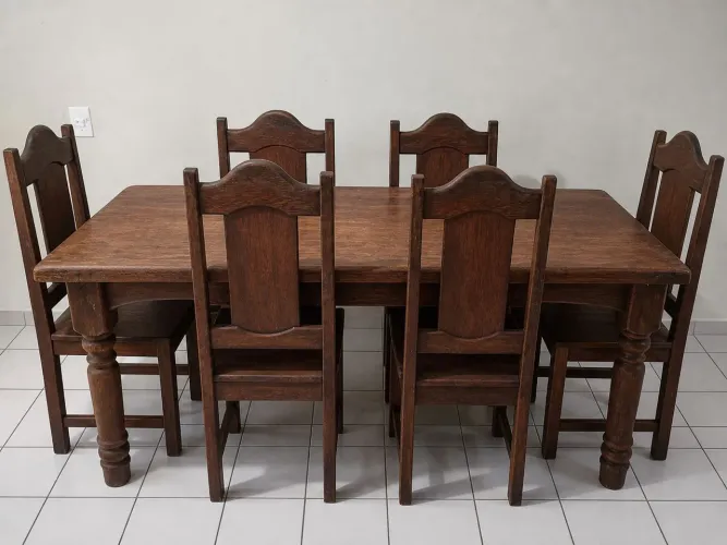 Mesa de angelim