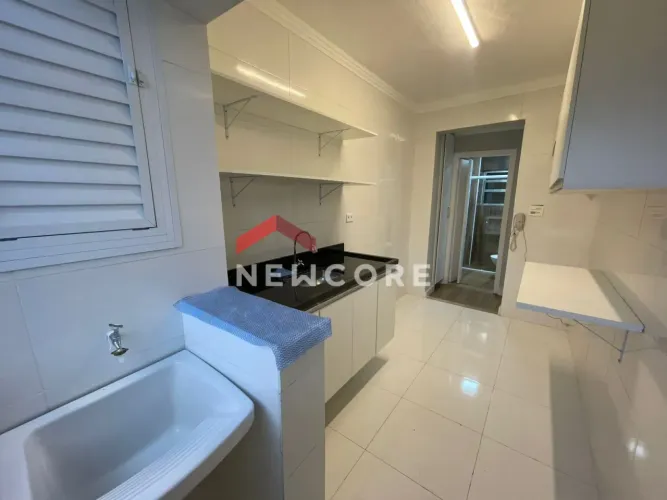 Apartamento em Rua Gaspar Viana - Canto do Forte - Praia Grande/SP