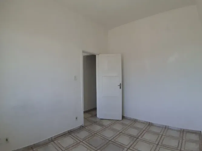 Alugo apt 1 quarto em Rocha Miranda