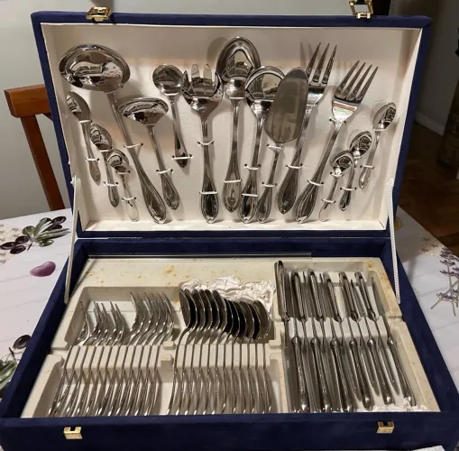 Faqueiro KitchenWare 18/10 - 51 Peças em Aço Inox com Estojo