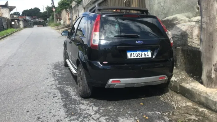 Ford Fiesta Trail 1.0 8V Flex 5P 2008
