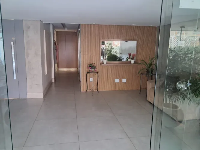 Excelente 2 quartos ponto nobre 