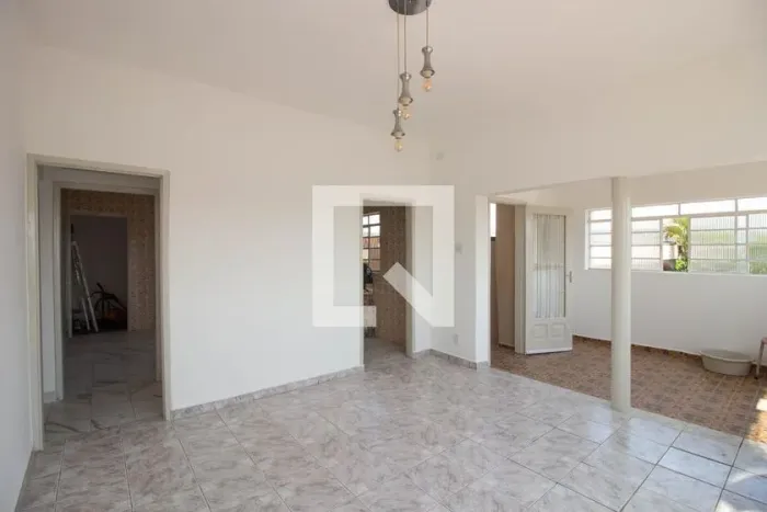 Casa à Venda - Vila Jacuí, 5 Quartos, 410 m2