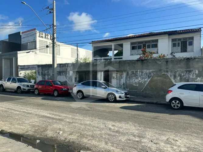 Espaço no Salgado Filho! Oportunidade Única de Viver em Grande Estilo.