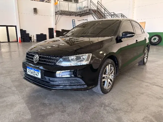 Volkswagen Jetta Comfortline 2.0 T.flex 8V 4P Tipt. 2015