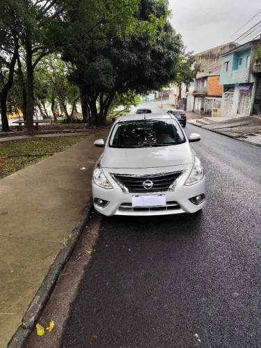 Nissan Versa SL 1.6 16V Flexstart 4P Aut. 2019