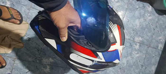 Capacete