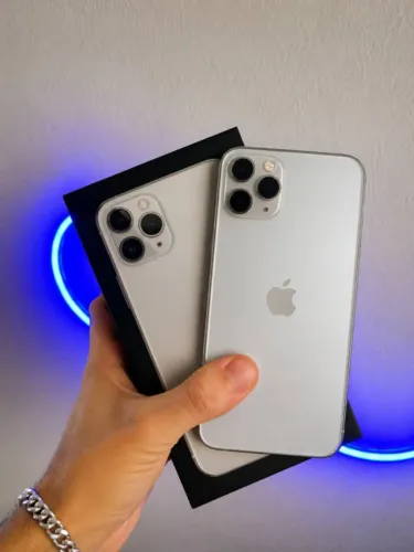 iPhone 11 Pro 64GB Prata | Muito Conservado | Caixa Original | Rápido | Parcelo no Cartão