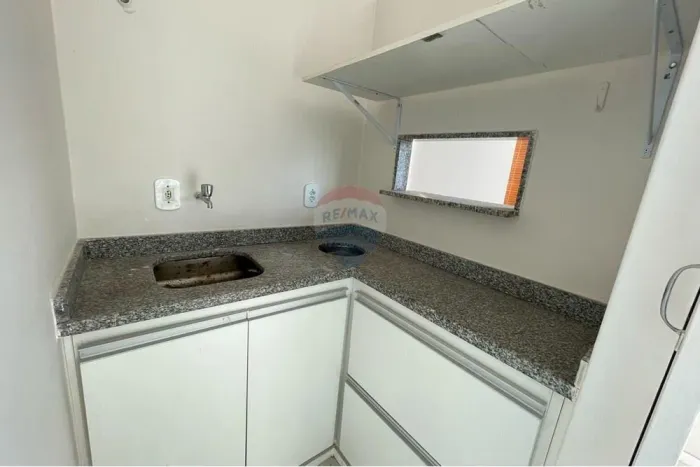 Sala Comercial Pronta com 60m² para locação por R$1.500,00 - Vila da Penha -RJ
