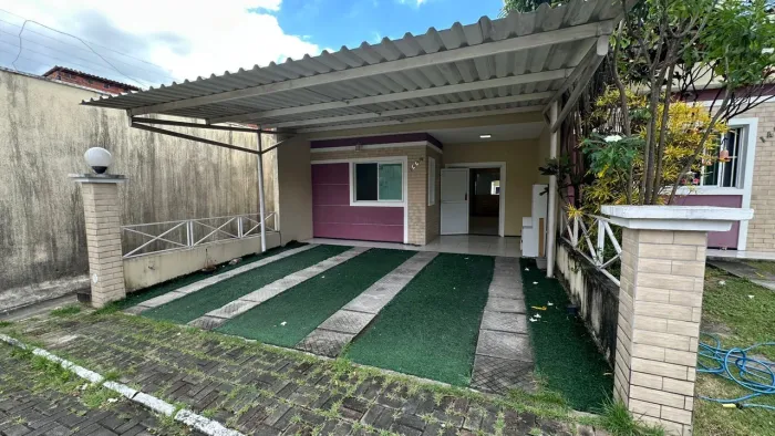Casa com 3 dormitórios à venda, 93 m² por R$ 450.000 - João Xxiii - Fortaleza/CE