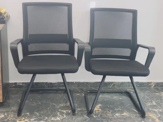 Vendo cadeiras em perfeito estado! Semi novas