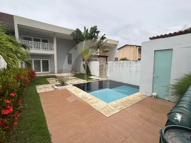 Casa Residencial à Venda no Condomínio Portal do Sol