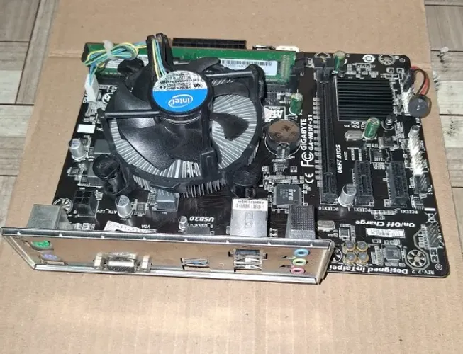 KIT PLACA MAE GIGABYTE + PROCESSADOR i3