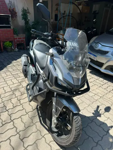 Honda adv 150cc