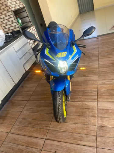 Suzuki GRX 1000