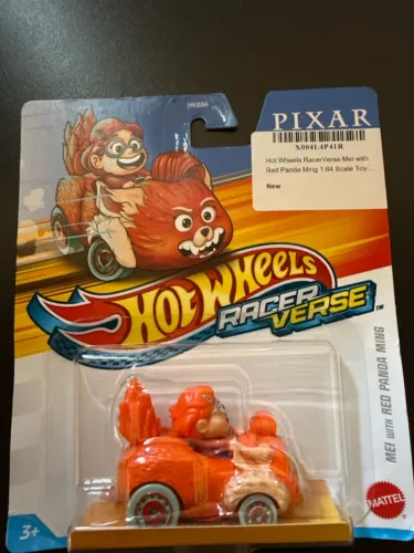 Hot Wheels Racer Verse - Mei with Red Panda Ming